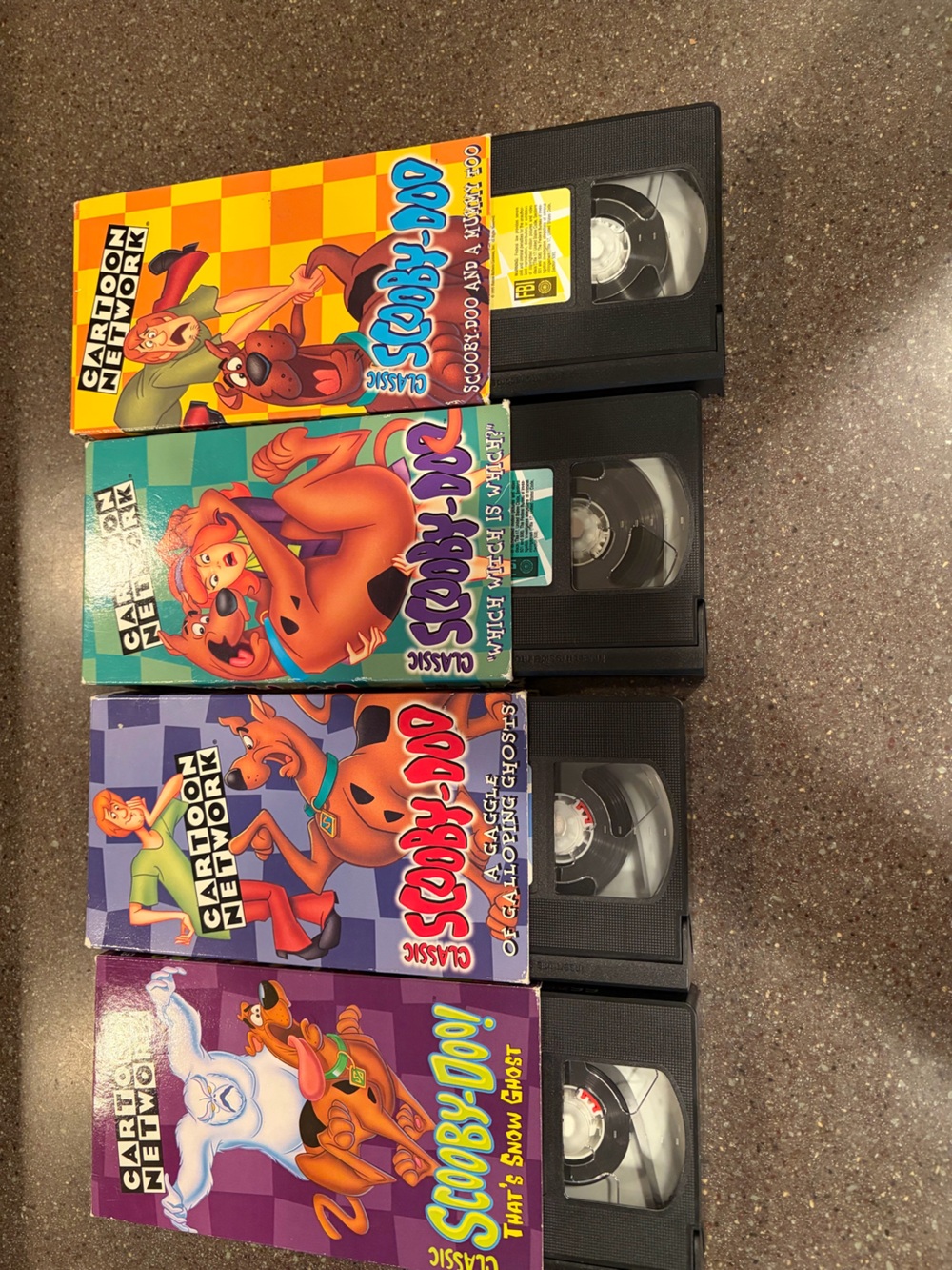 Cartoon Network Classic Scooby-Doo Trading Card Packs - Teal & Purple